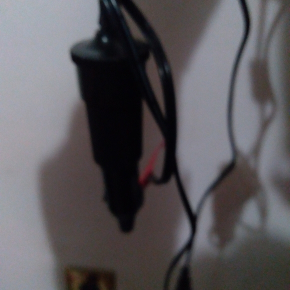 Charger for traxis w hookup complete - Picture 2 of 5